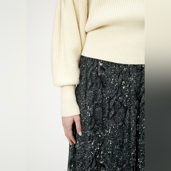 JUST FEMALE Sophie High Neck Chunky Knit Voluminous Sleeve Sweater Antique White - Picture 5 of 14